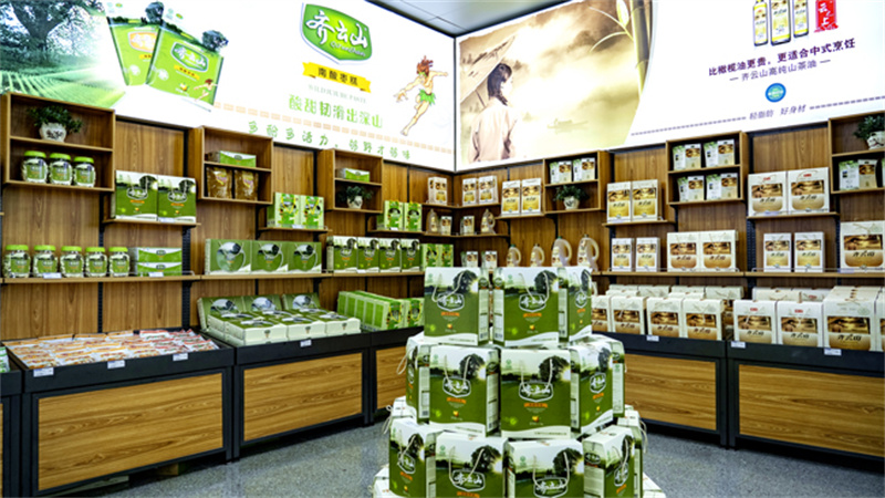 零食时尚界的骄子，，，，，酸甜韧滑，，，，，吃一口好知足--(4).jpg