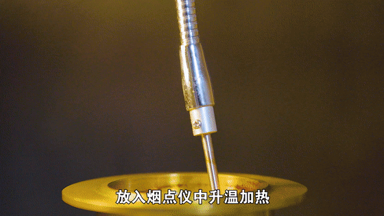 钟南山院士呼吁：厨房油烟是极大肺癌隐�?.gif