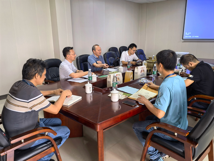 中国粮油协会油脂分会会长何东平教授莅临VSport官网油茶公司考察指导-01.jpg