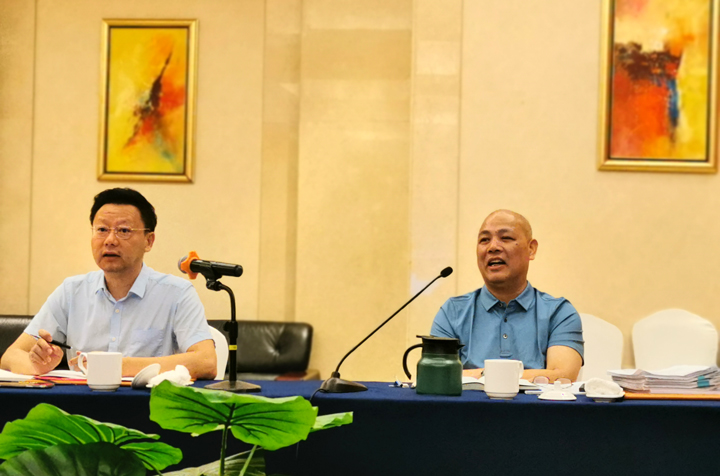 VSport官网公??023年第三次营销事情总结交流及培训会顺遂召开-05.jpg