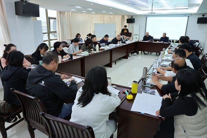 VSport官网公司2025年第四次营销事情总结交流暨培训会圆满举行 02.jpg